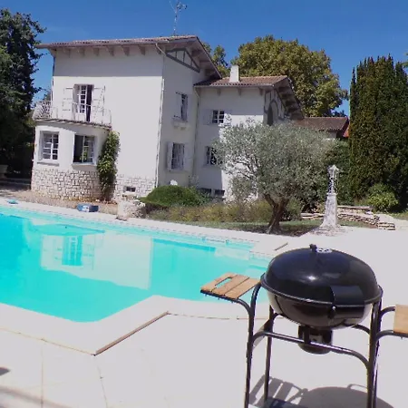 La Maison Basque 4* Sainte-Livrade-sur-Lot