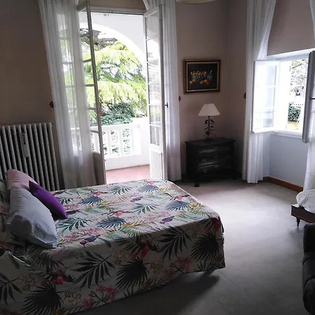 La Maison Basque בית הארחה 4*