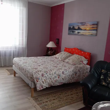 בית הארחה La Maison Basque Sainte-Livrade-sur-Lot
